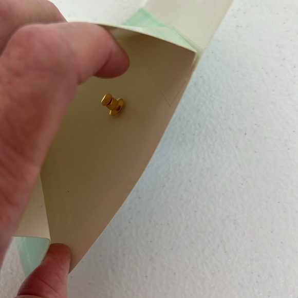 Hallmark Vintage Hat Pins Bundle Red Sports Car/Fish New on Card - Picture 8 of 8